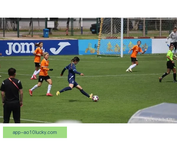 布达佩斯汉维特女足力克迪欧斯捷尔女足 以3-1夺得重要胜利 布达佩斯汉维特女足力克迪欧斯捷尔女足 以3-1夺得重要胜利